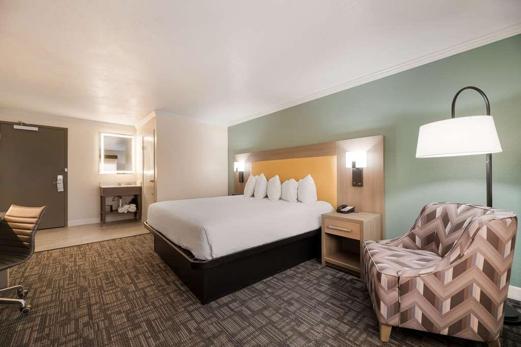 Surestay Plus Hotel By Best Western Hayward Chambre photo